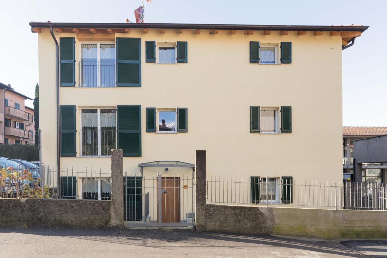 Appartement Residenze Lariane à Colico Extérieur photo