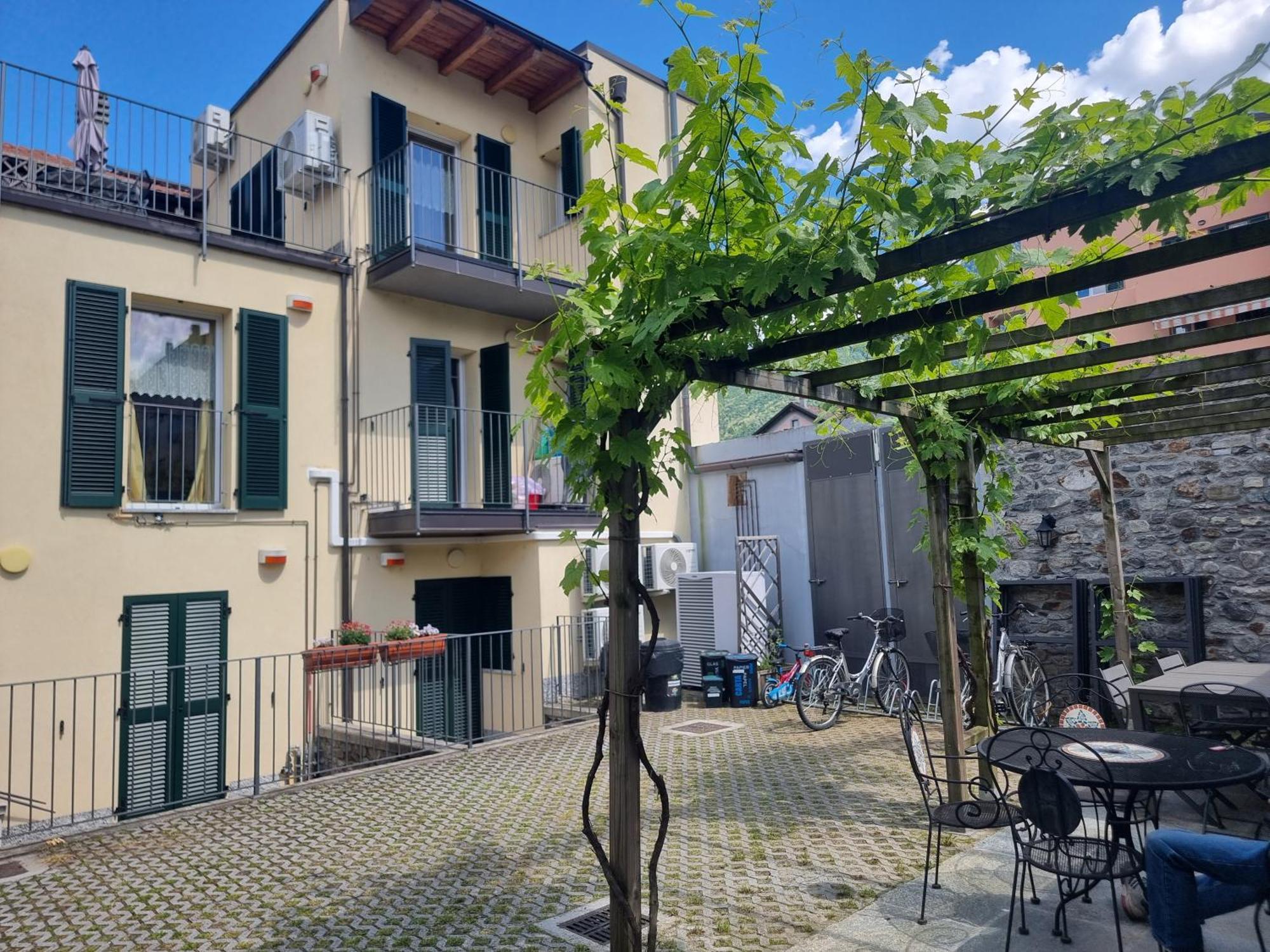 Appartement Residenze Lariane à Colico Extérieur photo